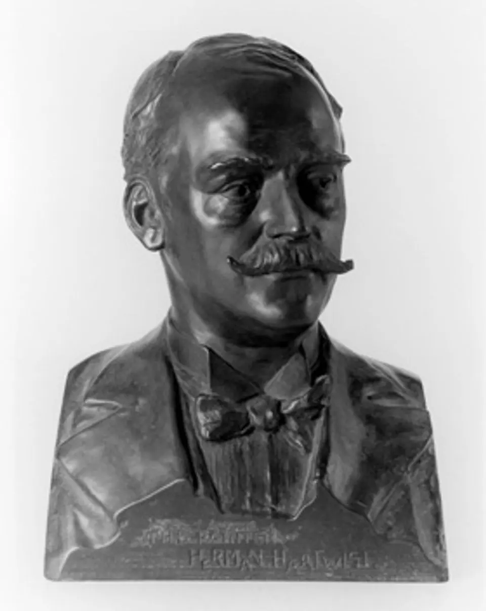 Portrait of Herman Hartwich