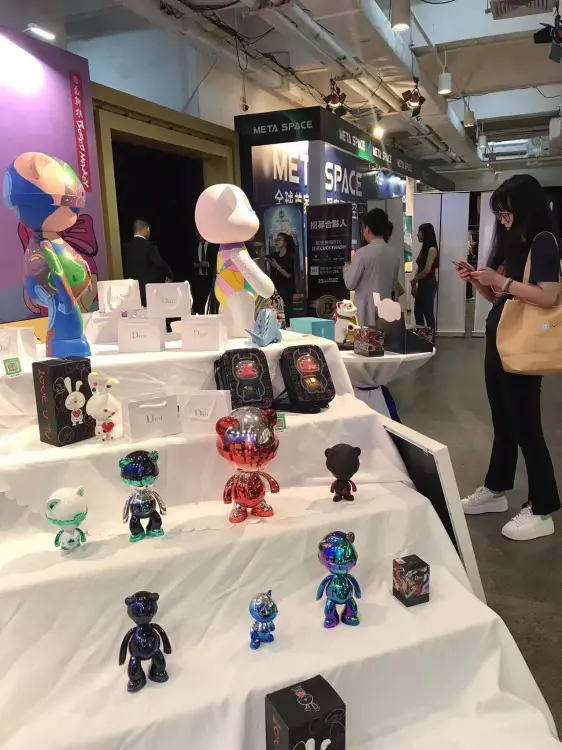 The super cool Bored Ape collectible toy exhibition, taking you through the world of trendy art 🌍